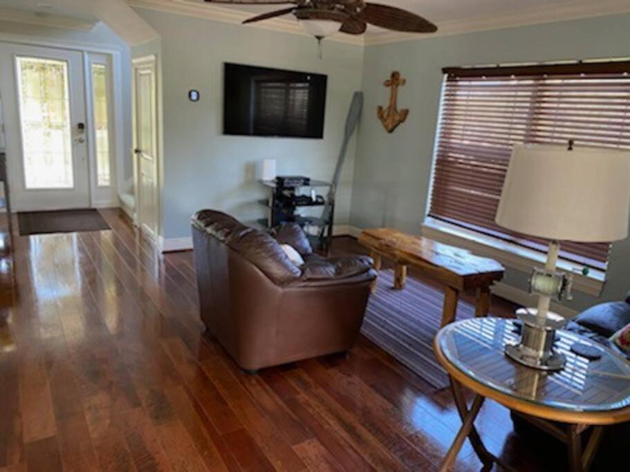 4Br Private Dock, Warm Spring Canal, Kayaks, Canoe Hudson Exteriör bild
