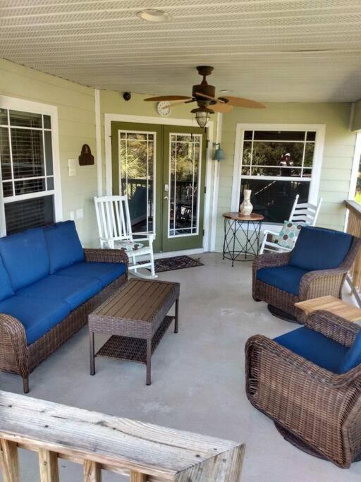 4Br Private Dock, Warm Spring Canal, Kayaks, Canoe Hudson Exteriör bild