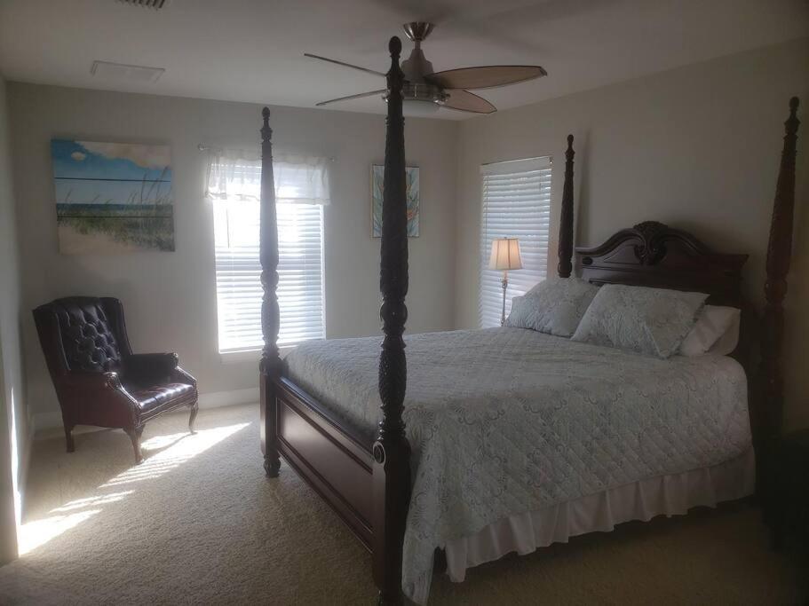4Br Private Dock, Warm Spring Canal, Kayaks, Canoe Hudson Exteriör bild